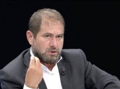 Shkullaku: Fredi Beleri nuk është viktimë e nacionalizmit, por sfidoi sulltanin dhe u ndëshkua