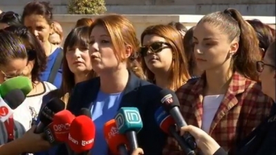 Deputetja e PD: Nesër sërish në protestë, shteti mbron krimin e sulmon te pambrojturin