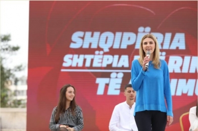 Floida Kërpaçi: LSI ofron shpresë për të ardhmen. Shqipëria është shtëpia e të rinjve, më 25 prill Referendum mbarëkombëtar