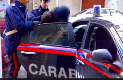 Arrestohet vlonjati në Itali, u kap me 34 kg hashash