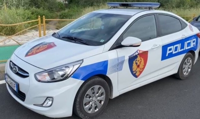 Fëmija 5-vjeçar ndërron jetë nga goditja/ Shoqërohet drejtuesi i skafit