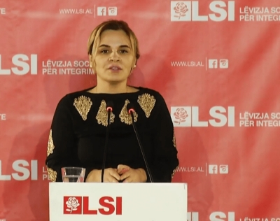 Kryemadhi nga Fieri: Para kryeministrisë, të bashkohemi në protestë!