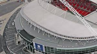 Ofrohen 800 mln paund për blerjen e “Wembley”-t?
