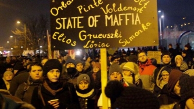 Opozita në Hungari me masa të reja kundër kryeministrit
