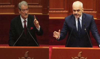 Ironia e Berishës: Rama frymëzohet nga libri i Enver Hoxhës(Foto)