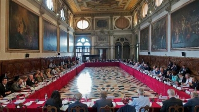 Venecia e ka trajtuar njëherë çështjen e zgjedhjeve të 30 qershorit 2019!