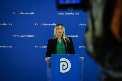 PD: Rama-Veliaj të hetohen për pastrim parash, 3 leje për kulla në mes të Tiranës, pronarit të &#039;bixhozit&#039;