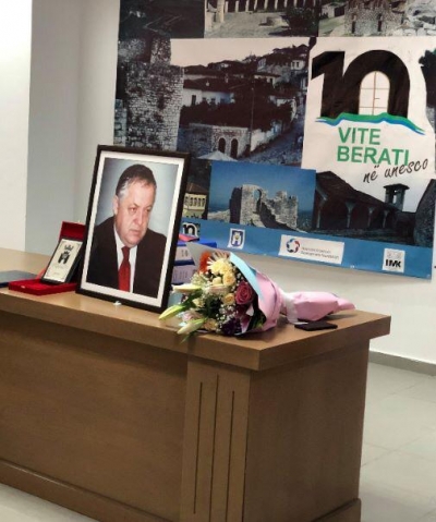 Ferdinand Poni shpallet &quot;Qytetar Nderi&quot; i Beratit