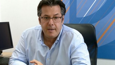 Pas gjobës së Bashkisë, Paloka: Velina tallet me Edvinin, i kujton se protestuesit e pshurrën…
