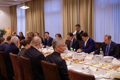 FOTO/ Zbardhet takimi i Bashës me diplomatët, ja çfarë diskutuan