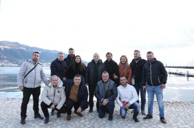 Meta me gazetarët në Vlorë: Kurajozë! Shembull, që duhet ndjekur dhe nga disa “profesionistë” në Tiranë
