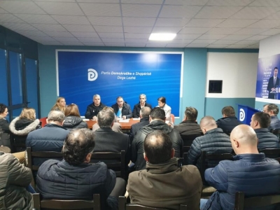 Bardhi me demokratët në Lezhë: Ne kemi alternativën më të mirë për punësimin e të rinjve