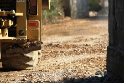Qeveria 18 milionë euro detyrime të prapambetura kompanive të rrugëve në 8 muaj