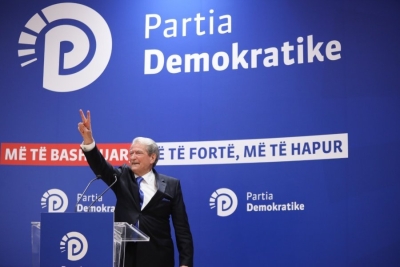 Sali Berisha rikthehet në selinë e PD në orën 13:30, pas vendimit të gjykatës