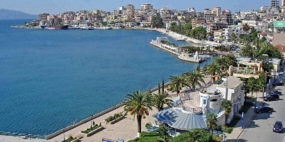 Saranda pa energji prej 3 orësh, dy turistë italianë bllokohen në ashensor