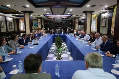 Deputetët e PD bashkohen në Kukës në mbështetje të kandidatit Emri Vata