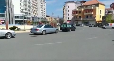 VIDEO/ Pamje të trishta, përcillet pa homazhe kolosi i humorit shkodran, Gëzim Kruja