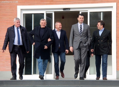 &quot;Jo farsë elektorale&quot;/ Ja 10 pikat e marrëveshjes së koalicionit opozitar