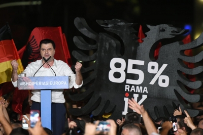 Basha - oligarkëve dhe kriminelëve: Do ju shtypim pa mëshirë! Do ta pastrojmë Shqipërinë nga fara juaj!