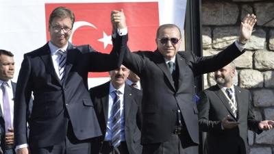 Njeriu i parë që uroi Erdoganin ishte Vuçiç