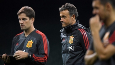 Luis Enrique heq nga puna mikun e tij: Spanja në stuhi polemikash