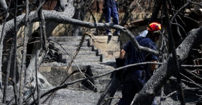 Historia tronditëse e zjarrfikësit në Greqi, nuk mundi të shpëtonte fëmijën e tij