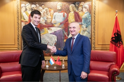 Presidenti Meta takon ambasadorin e ri të Luksemburgut: Mirëpresim investimet nga vendi juaj