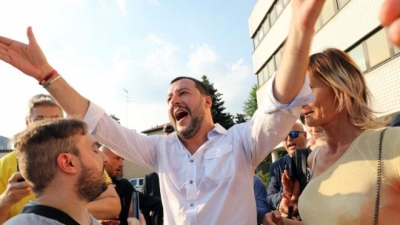 Kryqëzohet ministri italian, foli për dëbim të romëve