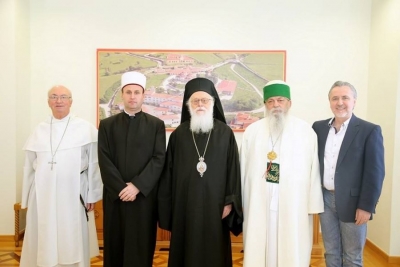 Këshilli Ndërfetar, i shqetësuar: Nuk po na kthehen pronat nga shteti shqiptar
