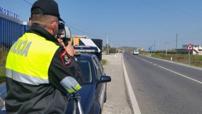 Gjyqtarja që la në burg 11 kuksianët bashkëshortja e drejtorit të policisë