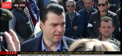 Live nga protesta e opozitës