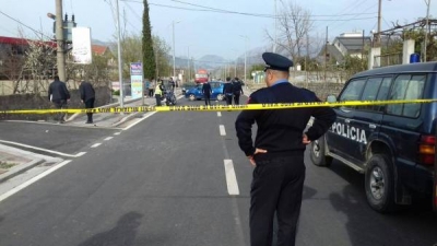 Aksident i rëndë në Gjirokastër, përplasen tre makina