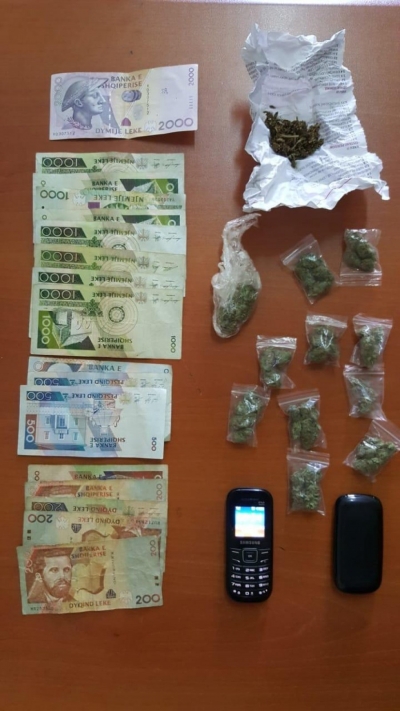 Arrestohet shpërndarësi i drogës në Tiranë