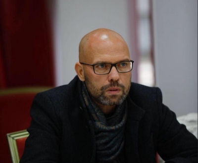 ‘Rrëmbimi’ i 13-vjeçares, ironia e Manjanit: Ja ç&#039;do kishin bërë Rilindasit nëse do ishin në opozitë