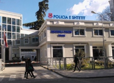 Plagosja e trefishtë në Tiranë, policia arreston një person, por jo autorët