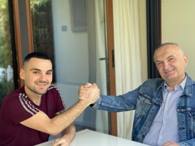 Djali i kreut të shtetit feston ditëlindjen. Meta: Besa-Besë me Besarin …