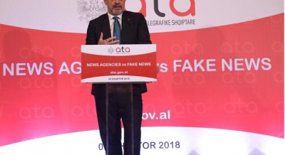 Kush do ta licencojë qeverinë “fake news”, kazanin më të madh mediatik të shpifjes publike?