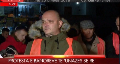 Banorët e &quot;Unazës&quot; vazhdojnë qëndresën, Protoduari nuk i trembet kërcënimeve të Ramës