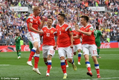 Botërori 2018/ Rusia e frikshme në ndeshjen e parë, “shkatërrohet” Arabia Saudite (foto)