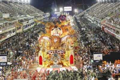 Vallëzime dhe ngjyra, nisin Karnavalet e famshme të Rios