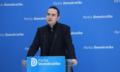 Përgjimet e zbardhura/ Fredi Alizoti urdhër drejtorit të Fierit: Eee e kape muhabetin ... lekë