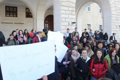 ‘Ne do të protestojmë se kërkesat tona u injoruan’, Rezistenca Rinore: Qorri proteston kur i jep leje Erion Veliaj