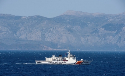 Turqia paralajmëron Greqinë për kufirin detar