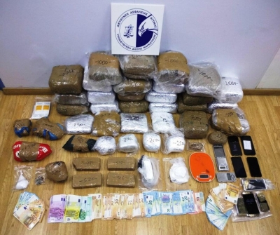 Nuk ka të sosur droga nga Shqipëria, arrestohen 4 shqiptarë në Greqi