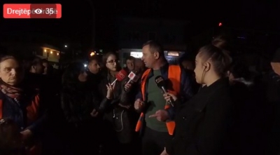 &quot;Banorët e Unazës&quot; firmosin 4 kërkesa për qeverinë: Të mbrojmë me gjak shtëpitë