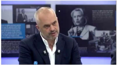 Vasili publikon VIDEON/ Shikoni si Edi Rama çfarë nuk thoshte për Donald Trump….