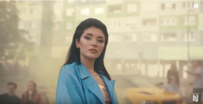 “Live It Up”/ Era Istrefi e mrekullueshme në klipin e këngës zyrtare të Botërorit