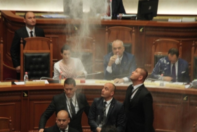 Meta: Nga një demokraci parlamentare kemi kaluar në një liderizëm arbitrar