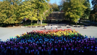 Gjermani/ Nxënësit protestojnë për të drejtat e homoseksualëve