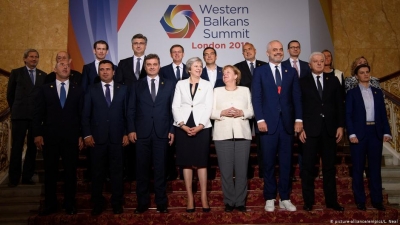 Nis sot konferenca e liderëve të Ballkanit, DW: Zaev, më i preferuari i Merkel